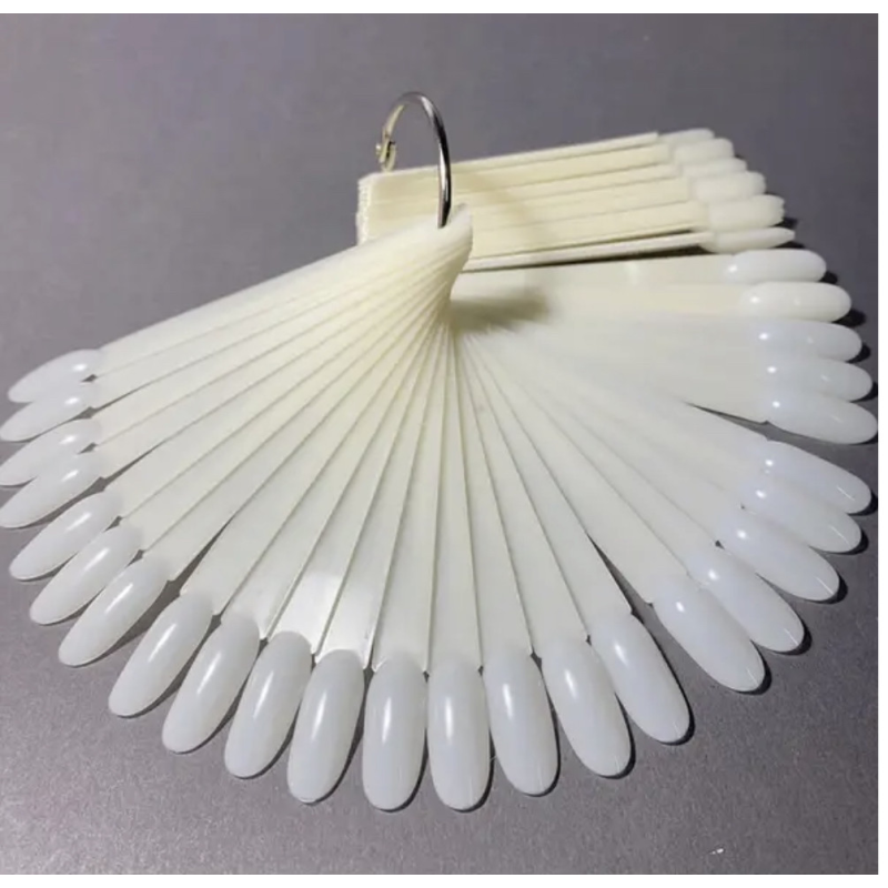 Палітра молочна біла на кільці 50 штук